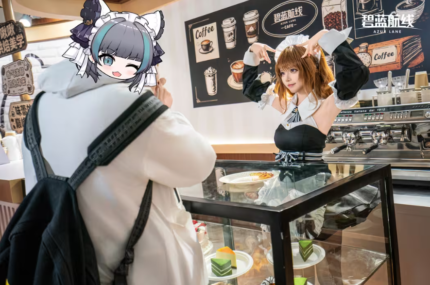 《碧蓝航线》2025冬日快闪点燃玩家热情 三城线下嘉年华圆满落幕[图4]